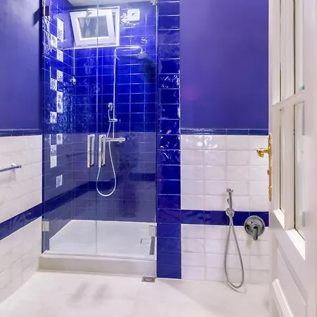 Apartment Designer 1 Bdrm For Two In Slaveikov Square Sofia